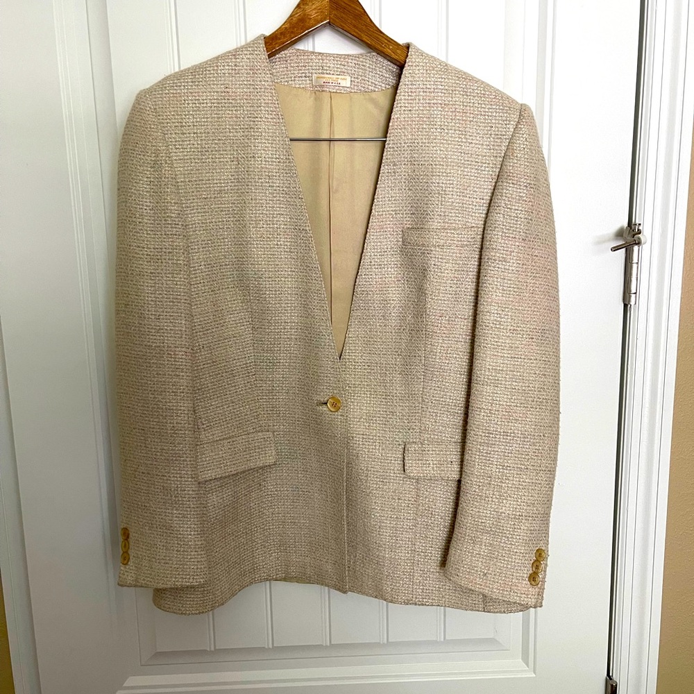 Women’s Suit, Medium weight Tweed